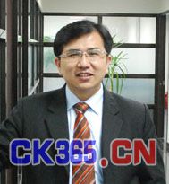 研华科技蔡奇男