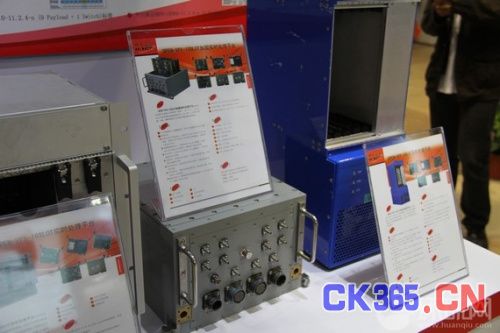 OPEN-VPX-10SLOT实时处理平台（摄影：徐璐明）