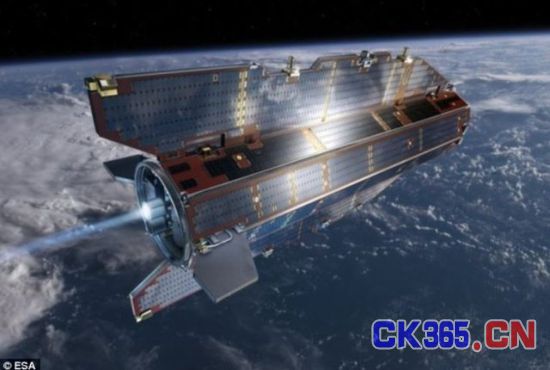 GOCE卫星在2009年发射升空,科学家试图通过该卫星了解地球重力场的分布情况