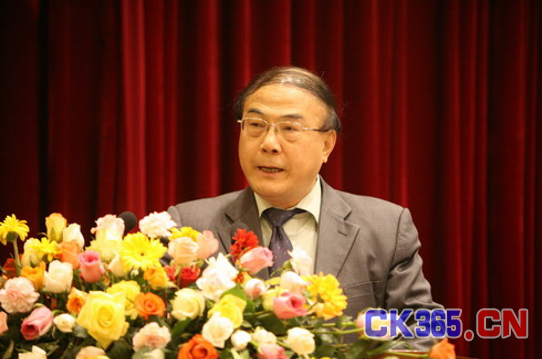 刘经南院士