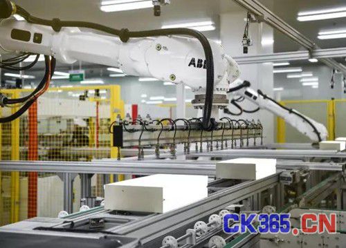中国制造业现状调查:处于历史低谷还是爆发前夜?