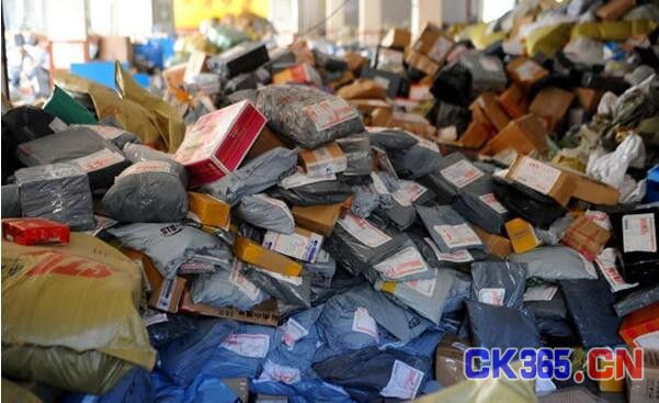 构建城市绿色运力体系 新能源物流车必将成为主力军！