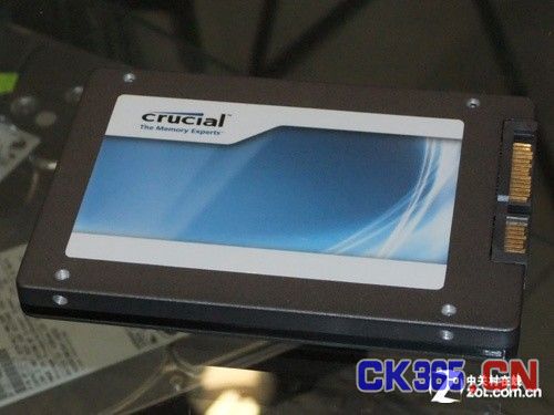 速度让你心动 5款256GB固态硬盘导购